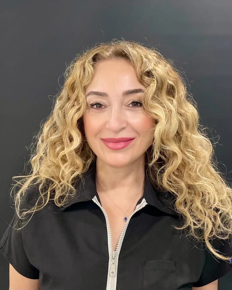 Prof. Dr. Serra Oğuz Ahmet